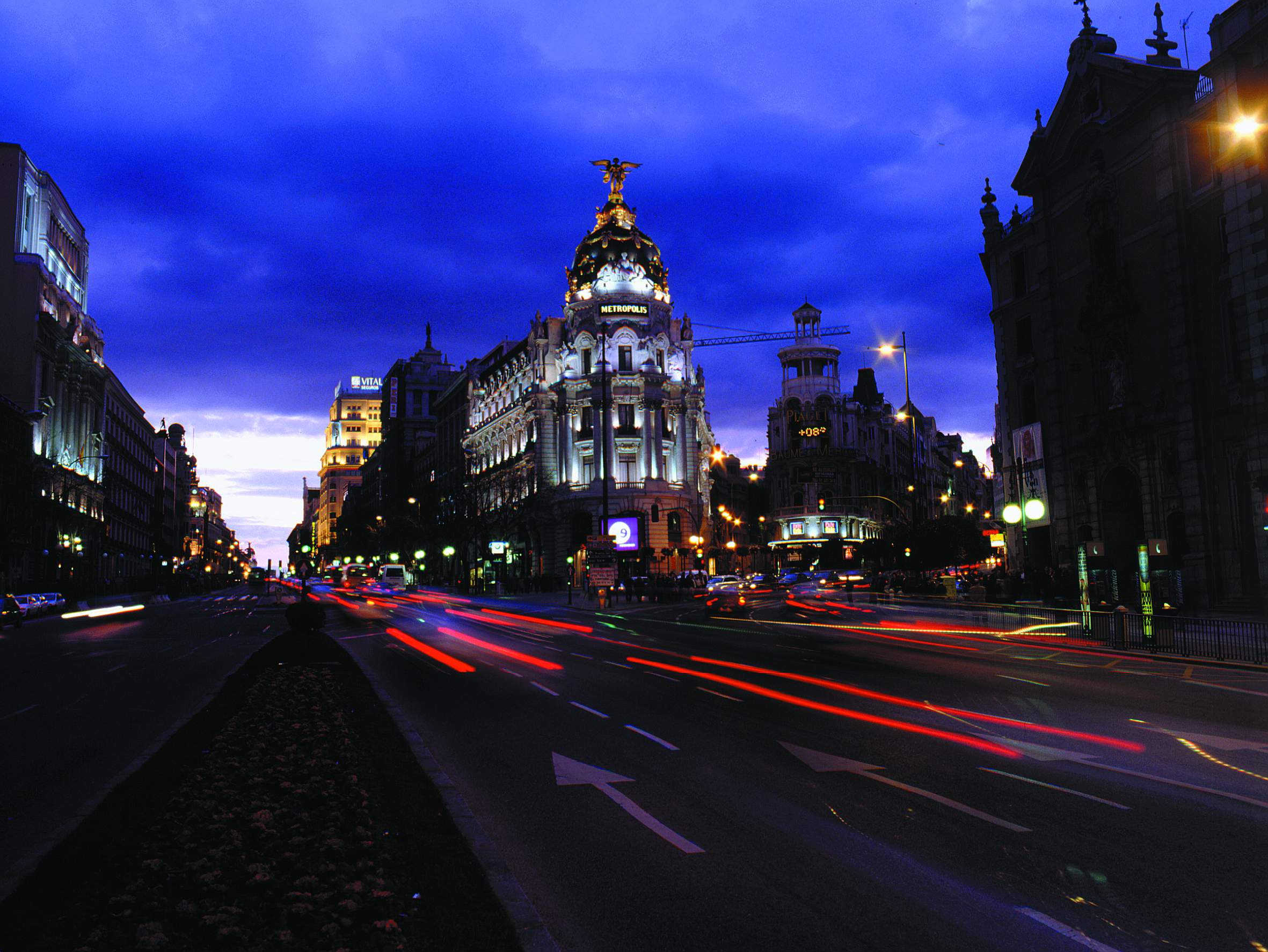 Integral and energy management of urban installations in the city of Madrid (lots 1 and 2)
